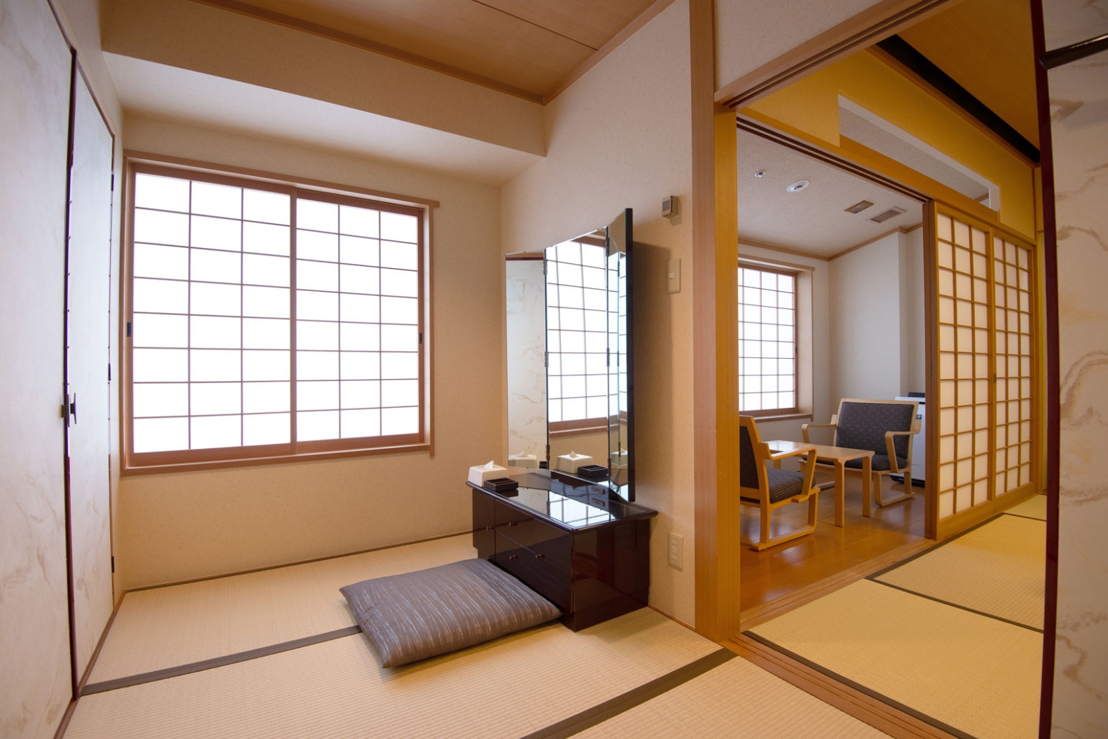和室｜客室一覧｜ご宿泊｜【公式】ホテルオークラ福岡 Hotel